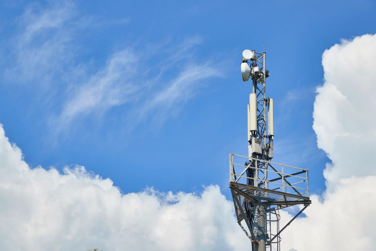 Today, the U.S. Trade and Development Agency announced grant funding for a feasibility study to help Nigerian company Ekovolt Telco Limited expand internet access for underserved communities in the Niger Delta region.
