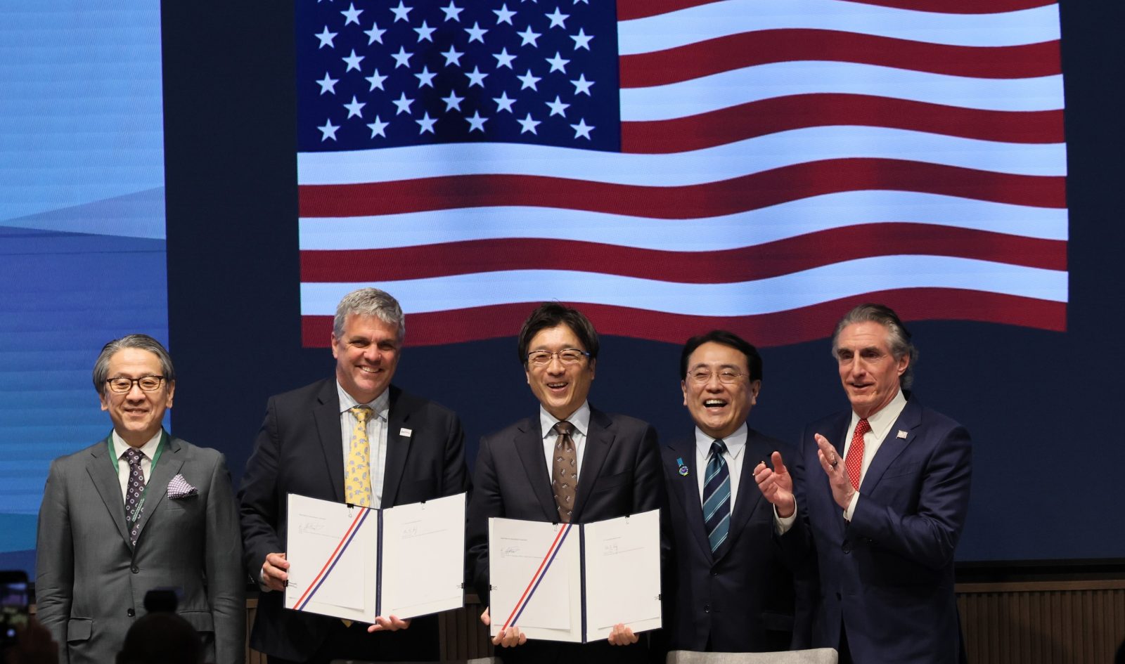 Image of the MOU Signing Ceremony at IPEM 2026