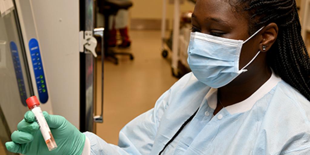 Medical Technologist Lolanya Rivers Testing for COVID-19 