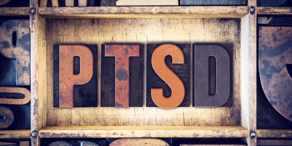 Graphic image showing PTSD acronym